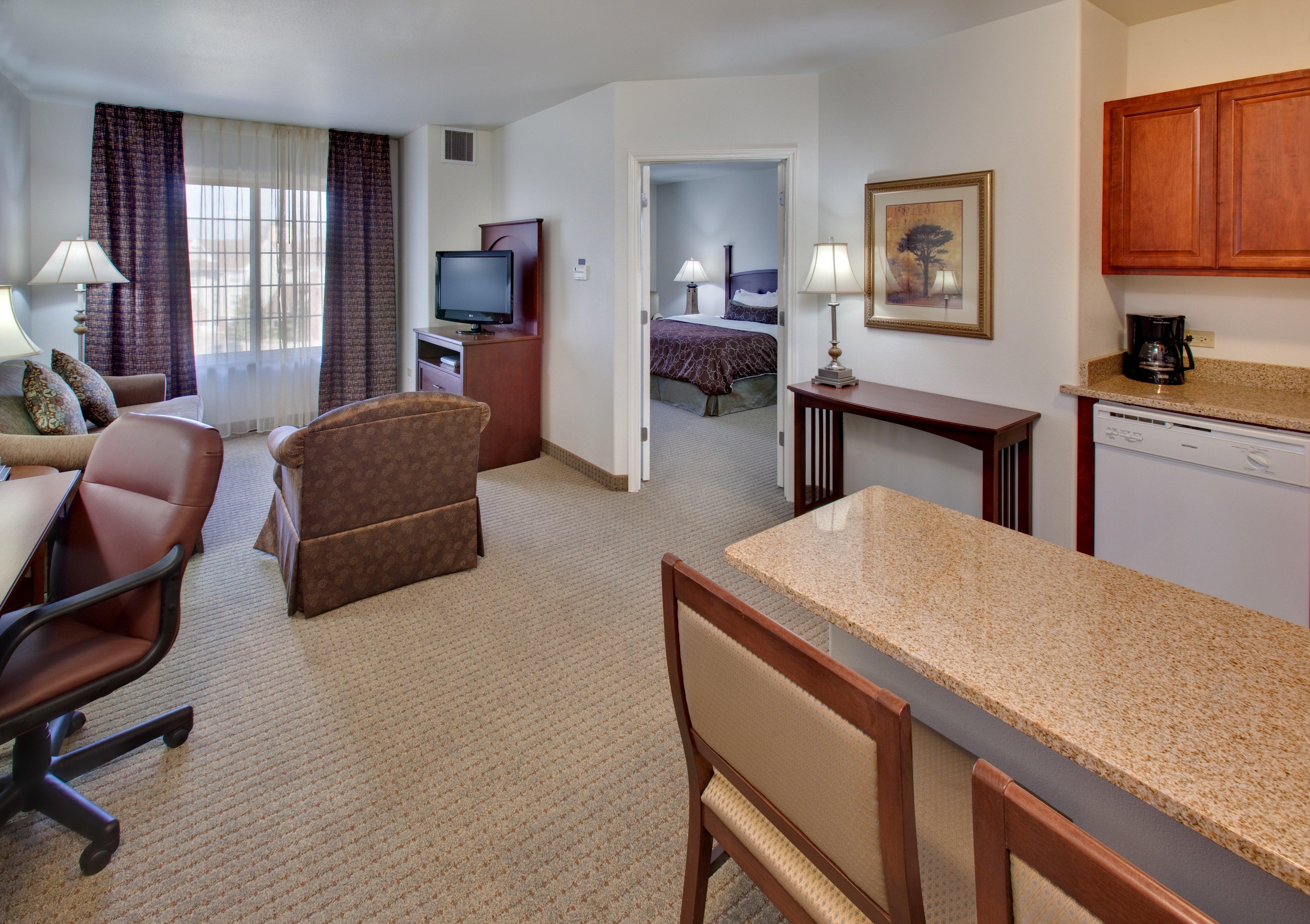 Staybridge Suites Rockford By Ihg חדר תמונה