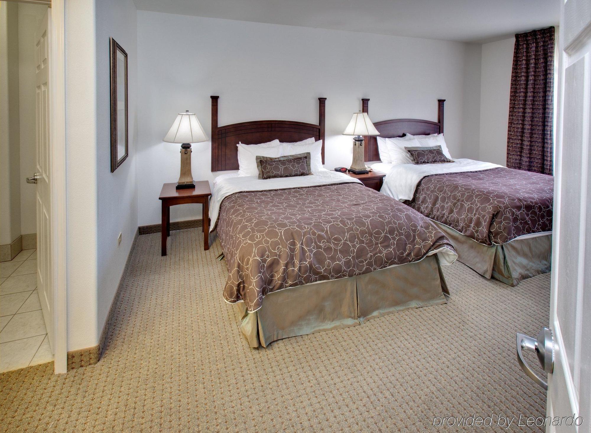 Staybridge Suites Rockford By Ihg מראה חיצוני תמונה