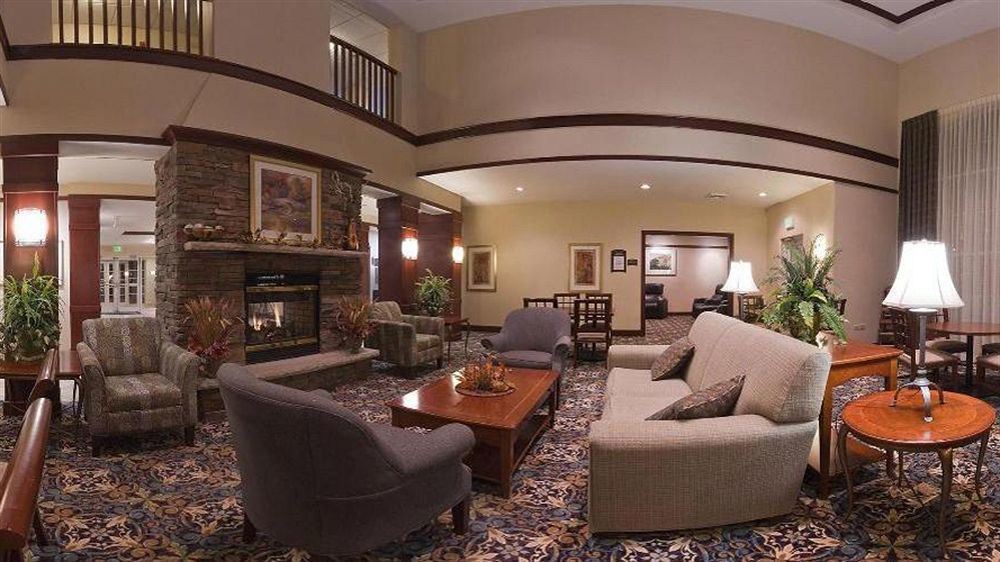 Staybridge Suites Rockford By Ihg מראה חיצוני תמונה